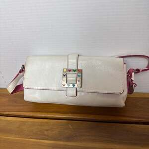 Dooney & Bourke White Leather Rainbow Heart Baguette Shoulder Bag - Y2K Vintage